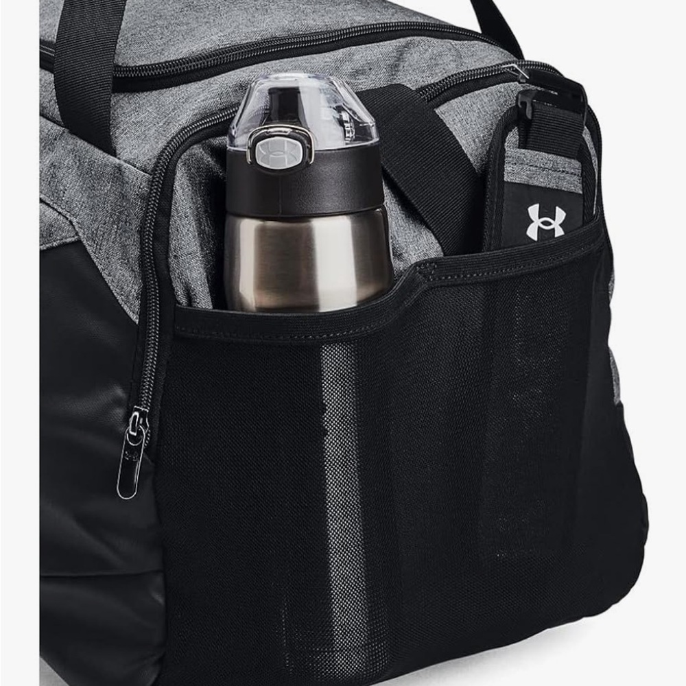 Under Armour Undeniable Black and Gray Duffel Bag large 101L - Picture 2 of 9